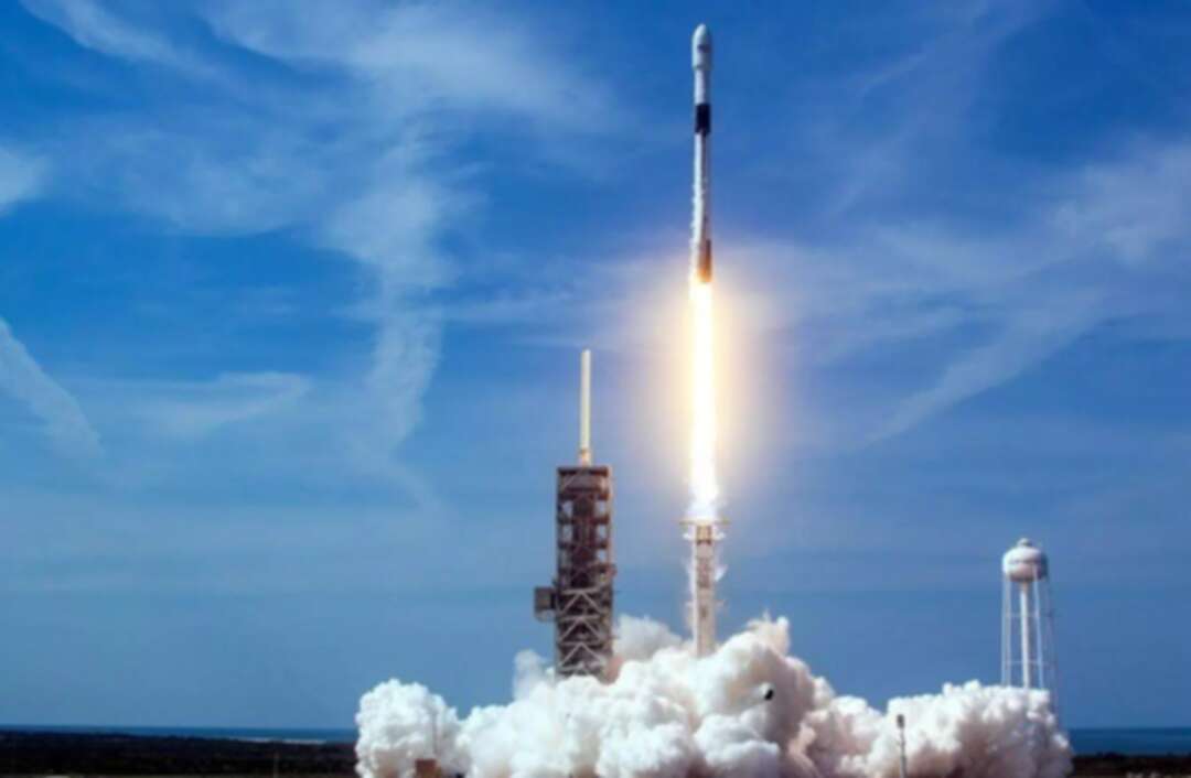 شركة SpaceX تخطط لإطلاق أقمار صناعية لإنترنت قادم من الفضاء