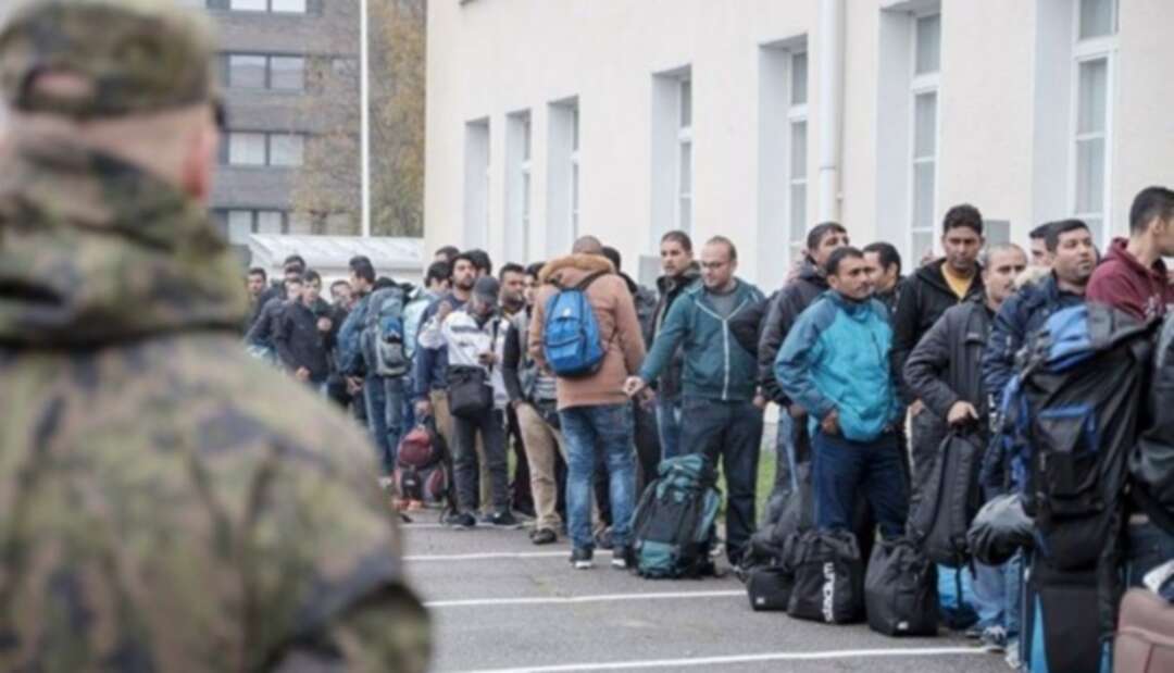 أنور البني: رسالتنا للداخلية الألمانية لحماية اللاجئين ومستقبلهم
