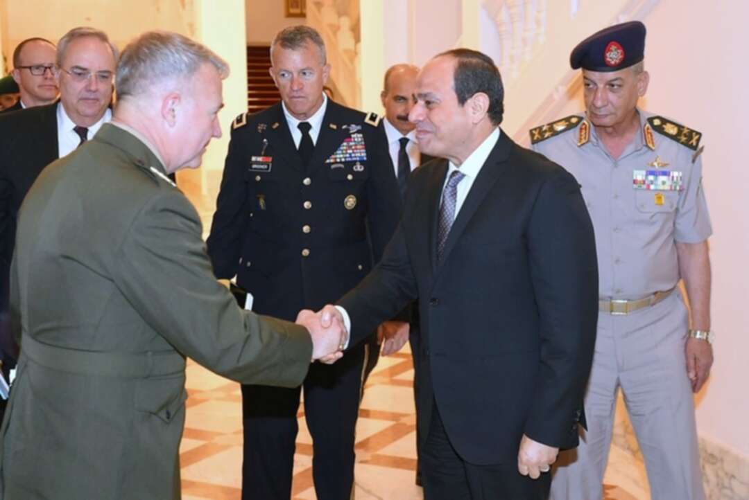 وفد عسكري أمريكي في القاهرة للقاء السيسي