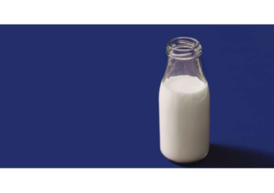 الحليب هو الحل الأمثل لتهدئة حرارة الفلفل الحار في الفم