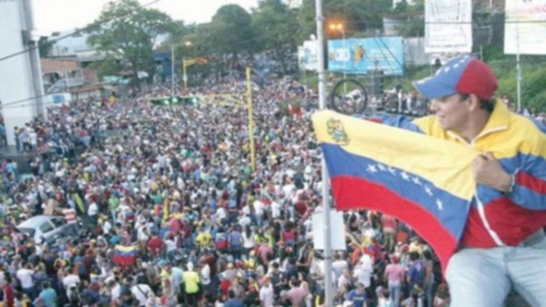 نظام مادورو  والمعارضة يستأنفان المفاوضات
