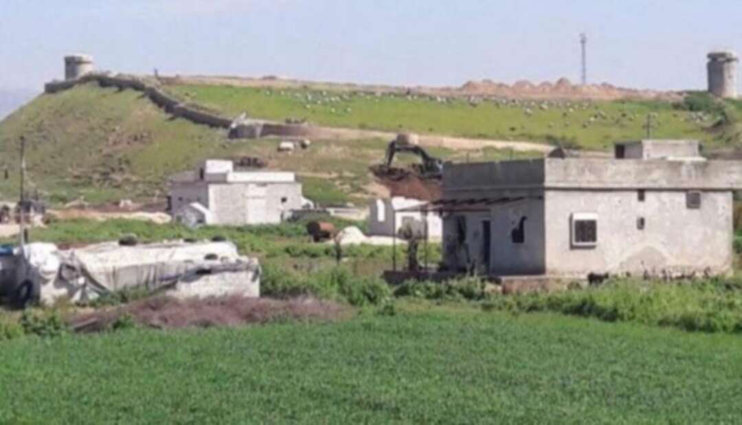 بناء قاعدة عسكرية تركية فوق تل أثري في عفرين
