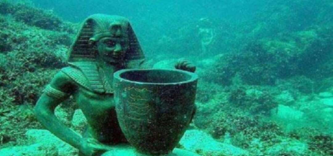 اكتشاف آثار فرعونية في مياه الإسكندرية
