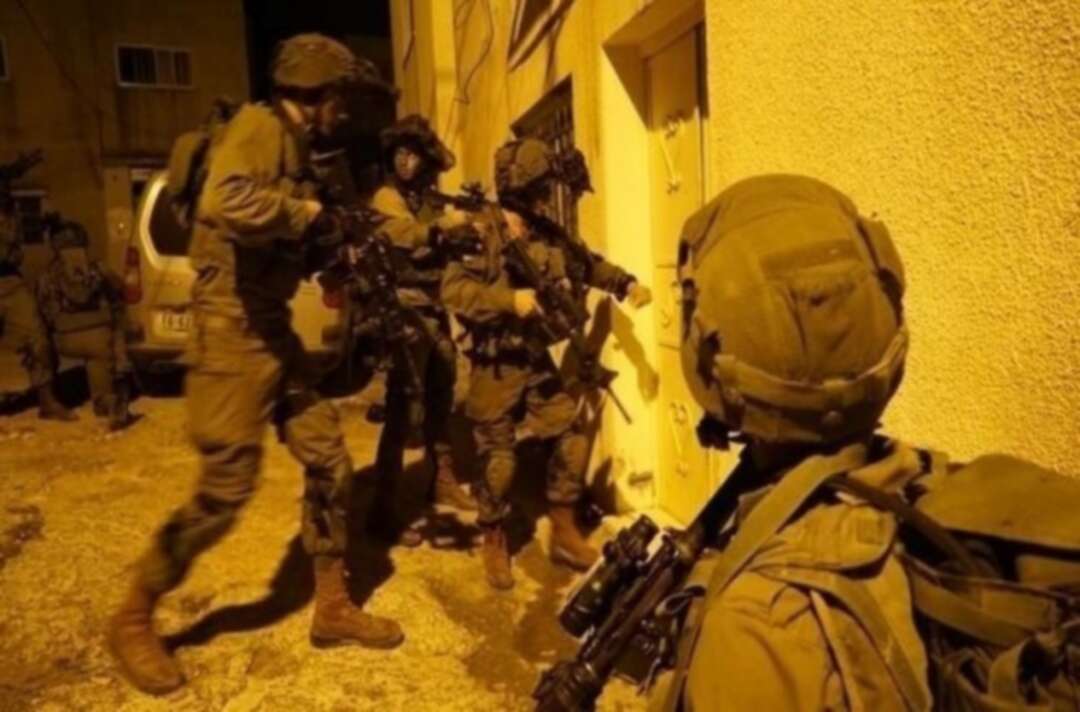 اعتقال 19 فلسطينيًا بالضفة بينهم قياديون من حماس