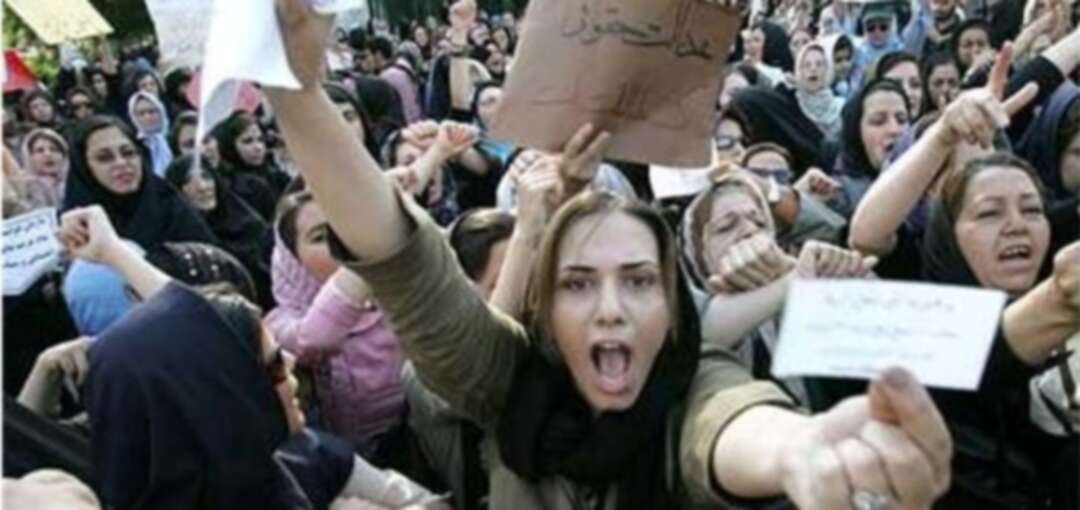 تويتر يعلّق حسابات في إيران بسبب اضطهاد الأقلية البهائية