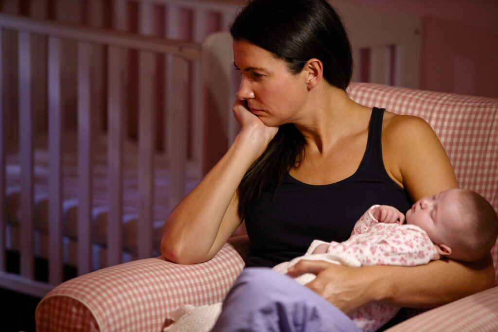 هل يمكن أن يصاب الرجال باكتئاب ما بعد الولادة؟