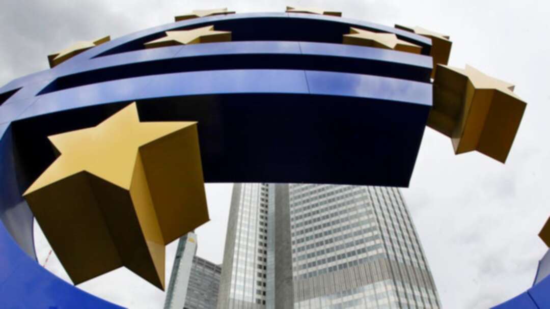 Host of global worries drive European shares lower