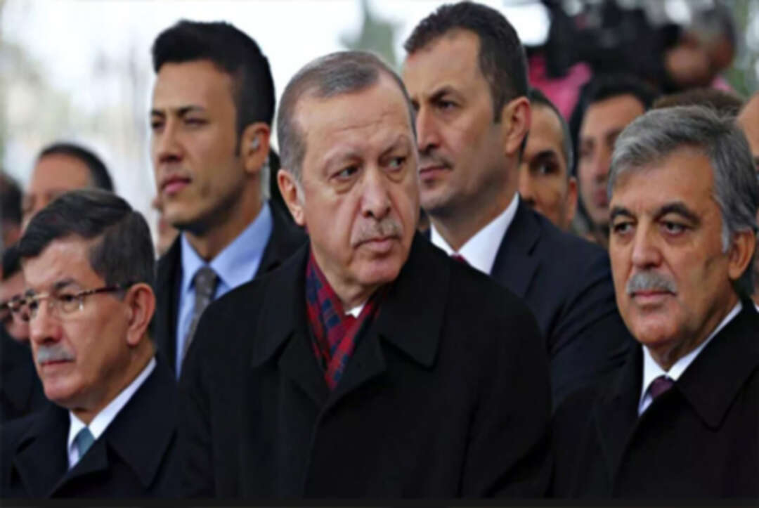 أردوغان يستعد لحملة جديدة ضد داوود أوغلو و غول