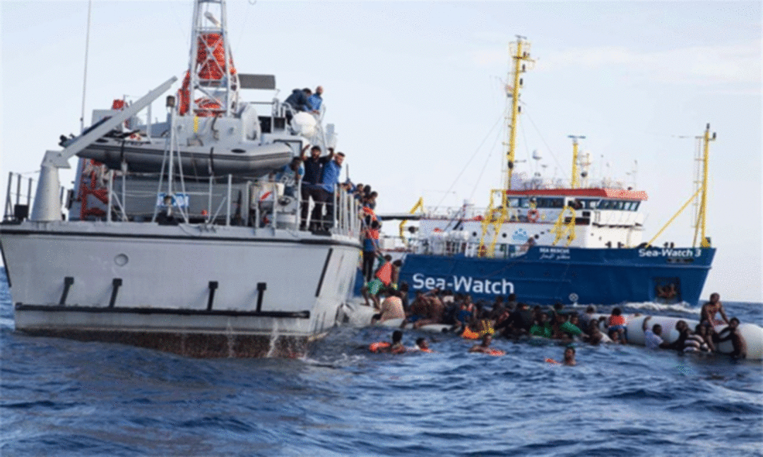 سفينة الإغاثة أوبن آرمز ترفض عرض اسبانيا لاستقبال اللاجئين العالقين على متنها