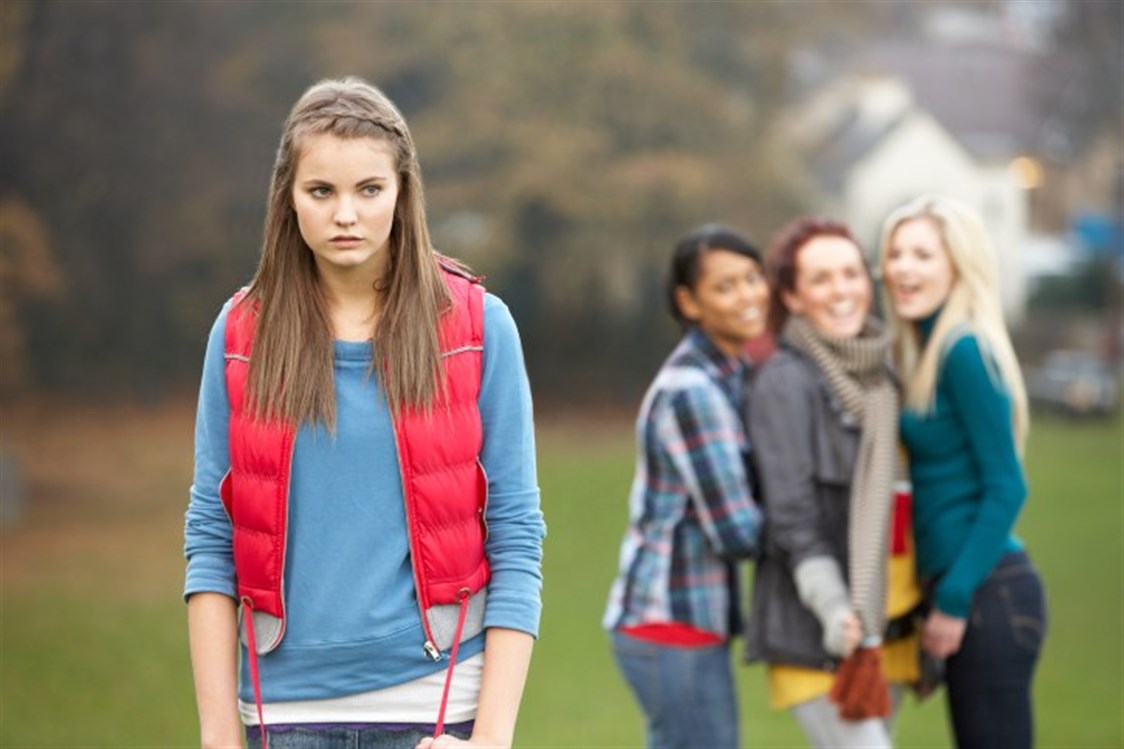 القلق النفسي خلال فترة المراهقة قد تدمّر حياة المراهق