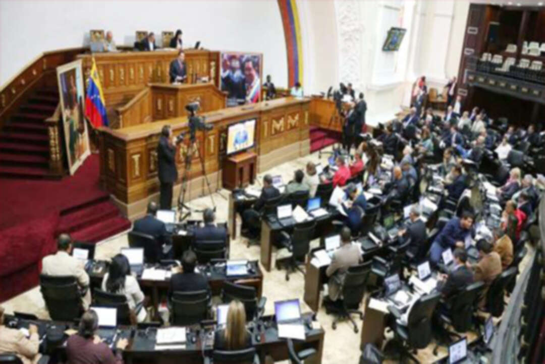 البرلمان الفنزويلي  يصادق على غوايدو رئيسًا انتقاليًا