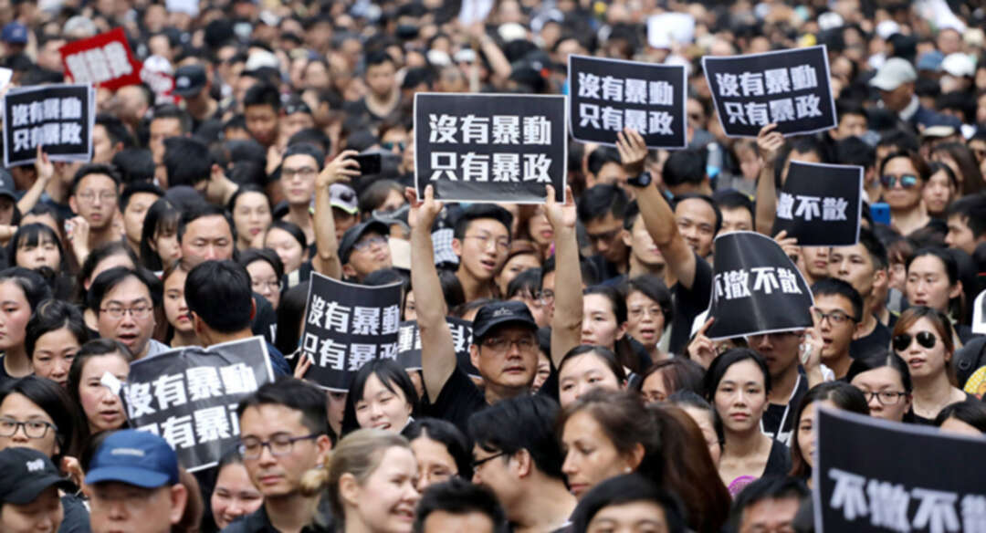 هونغ كونغ تقرر إلغاء القانون الذي أشعل الاحتجاجات