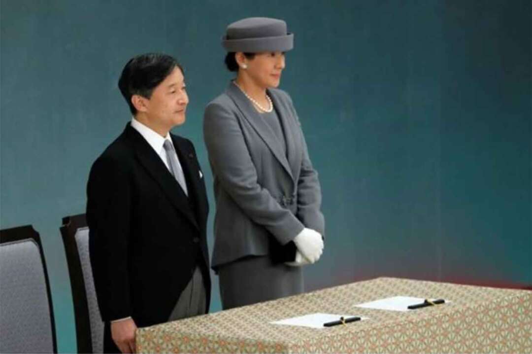 إمبراطور اليابان يعلن رسمياً اعتلاءه العرش