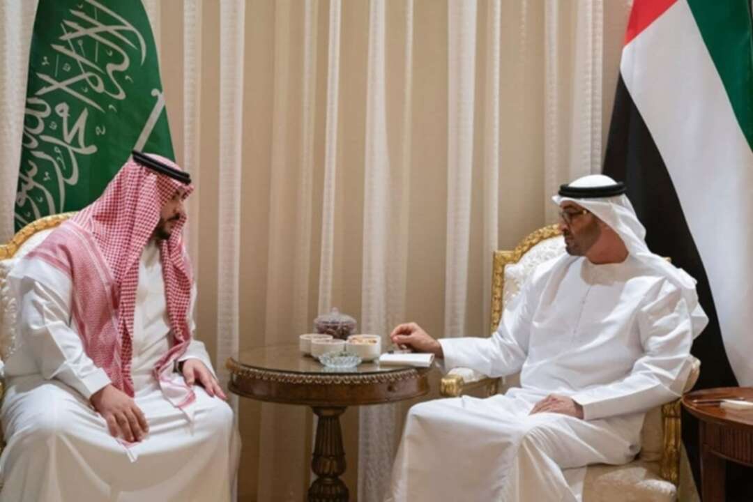 الشيخ محمد بن زايد يستقبل نائب وزير الدفاع السعودي