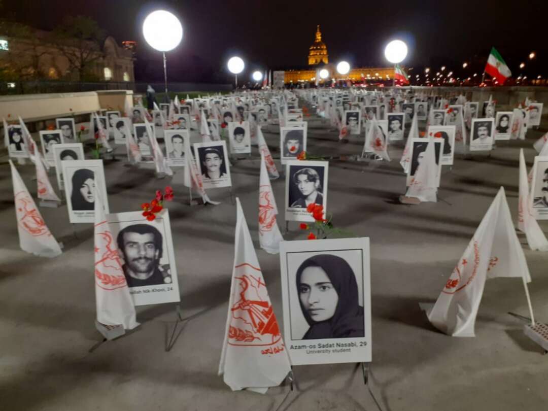 المقاومة الإيرانية: معرض باریس یجسد جانباً من مجزرة‌ الملالي عام 1988