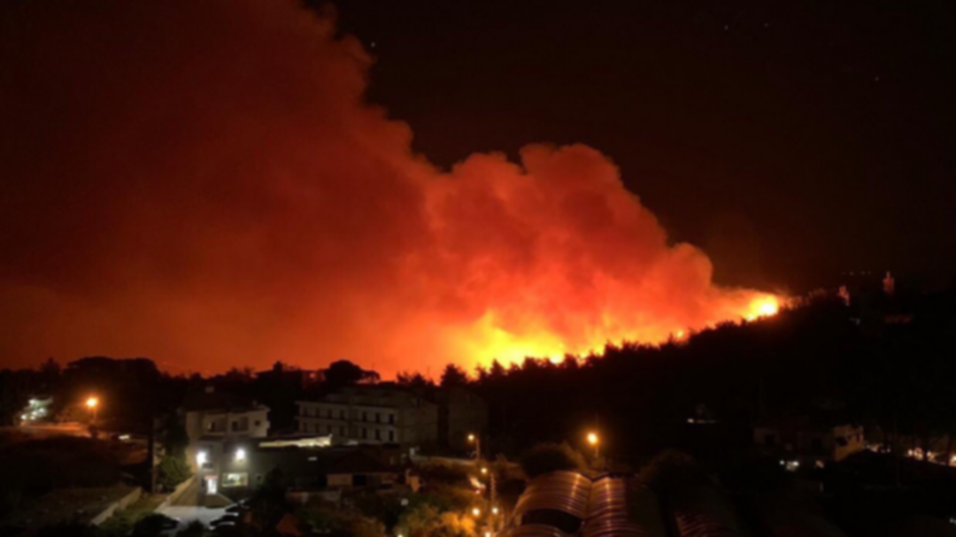 Forest fires rage in Lebanon’s Chouf Mountains