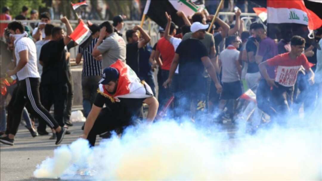 متظاهرون عراقيون يحاصرون منزل أمين عام مجلس الوزراء العراقي