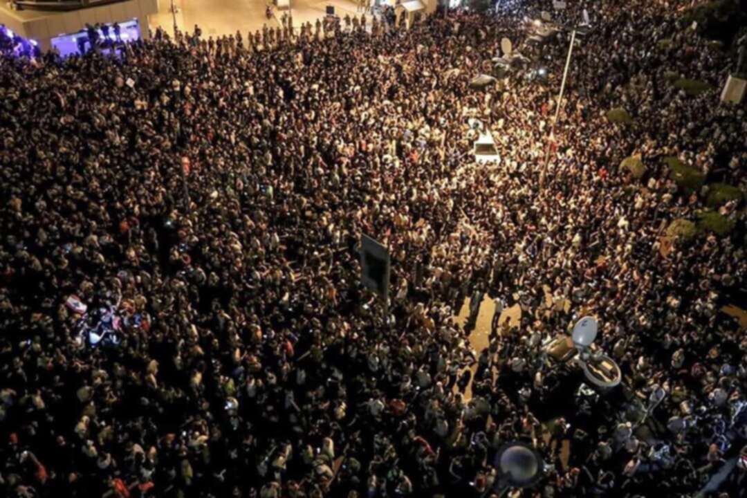 احتجاجات لبنان مستمرة لليوم الثامن