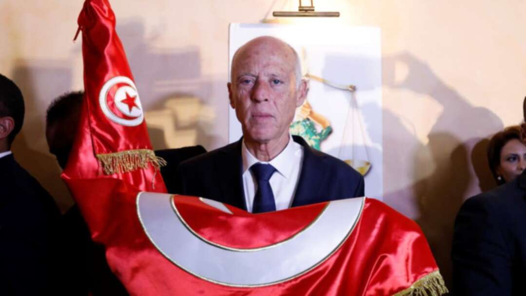 النهضة تُهدّد بتجاوز الرئيس التونسي.. وتمرير التعديل الوزاري