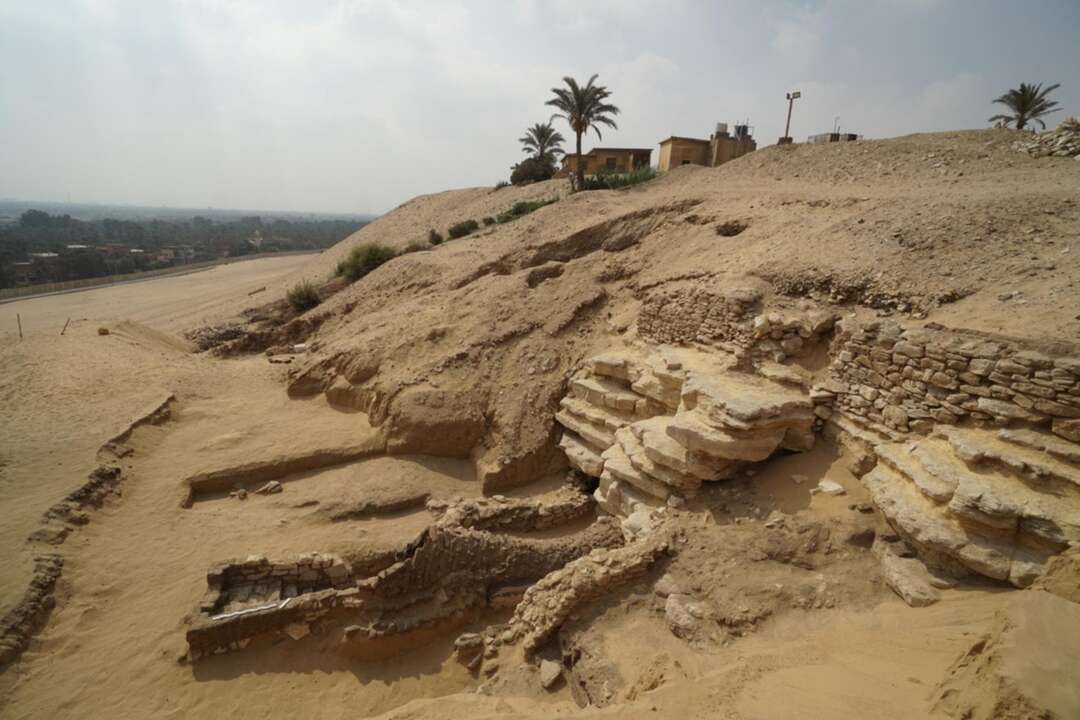 إنجاز أثري هام في مصر.. الكشف عن مقبرة ترجع للعصر الروماني