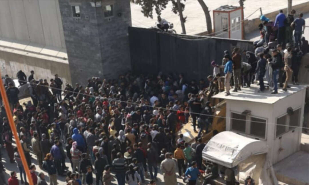 مظاهرة  غاضبة  في مدينة الباب والأمن التركي يفرّق المحتجين