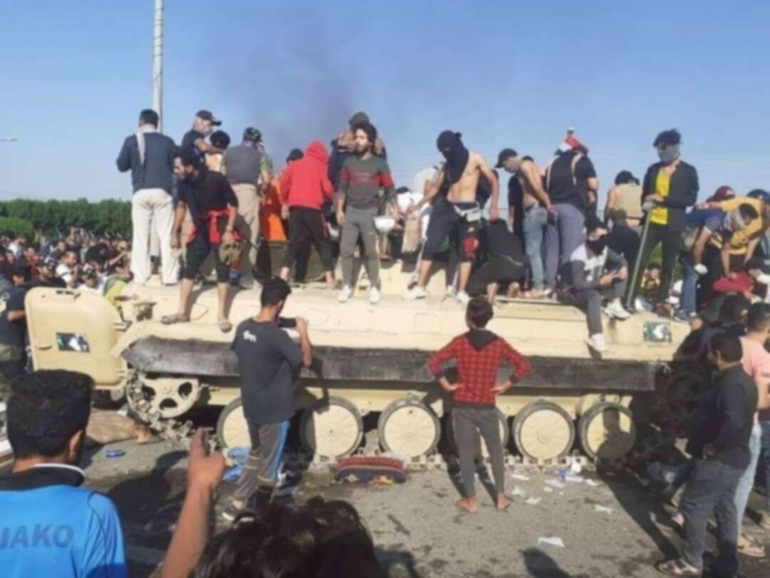 إعادة إغلاق ميناء أم القصر من قبل المتظاهرين العراقيين