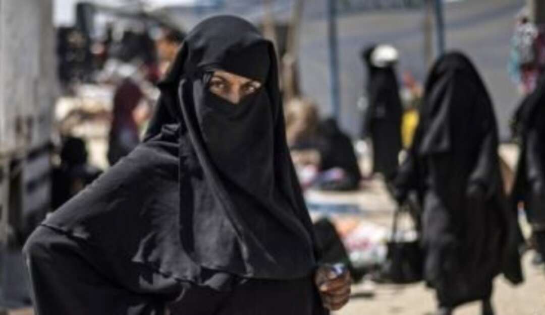 أمريكا تُجرد جنسيتها من داعشية أبنة لدبلوماسي يمني سابق
