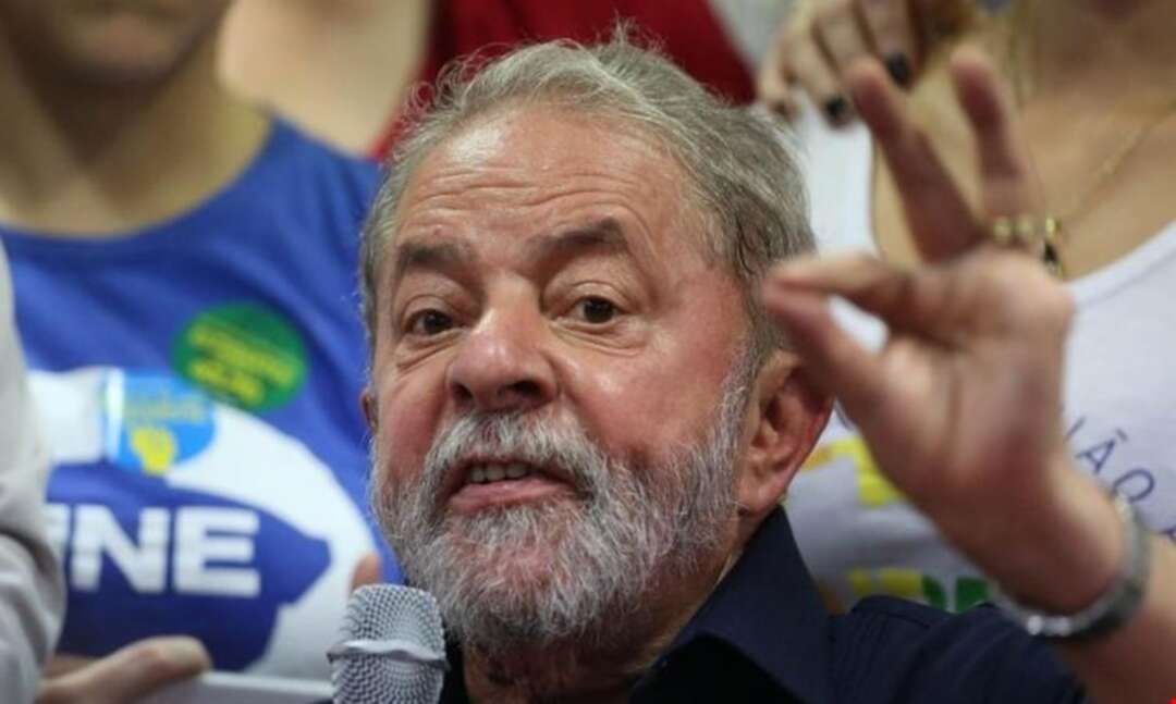 بعد سجنه لأكثر من عام ونصف.. الرئيس البرازيلي الأسبق يتعهد بمواصلة 