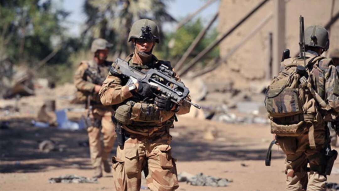 فرنسا تفقد 13 جندياً باصطدام مروحيتين في مالي