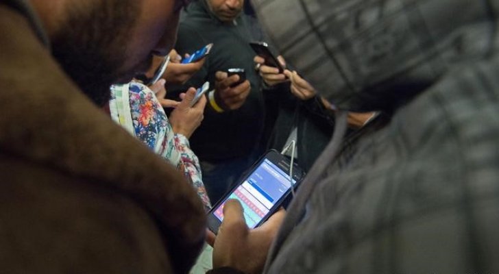 محكمة امريكية: لا يجوز تفتيش هواتف المسافرين دون "شكوك معقولة"