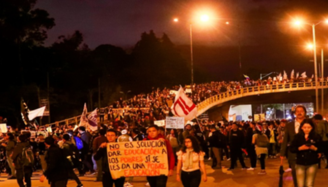 14 يوم من التظاهر في كولومبيا