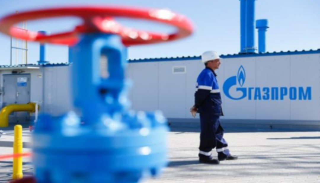 غازبروم: شحنات الغاز تقلصت لأوروبا.. وارتفعت للصين