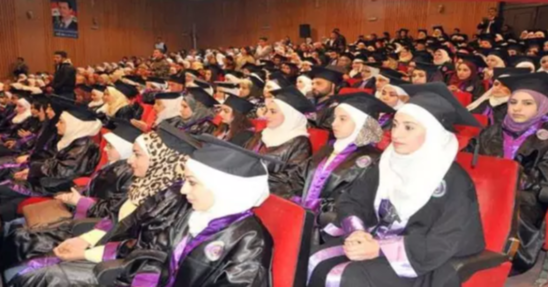 جامعة دمشق تمنع الطالبات من ارتداء النقاب