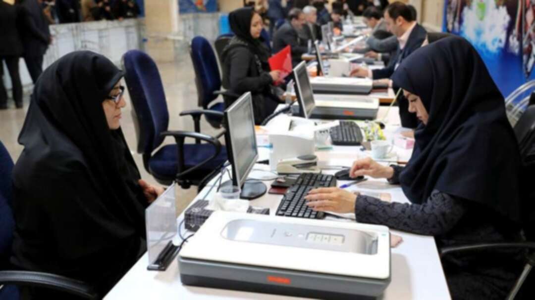 Iran begins registering of election candidates