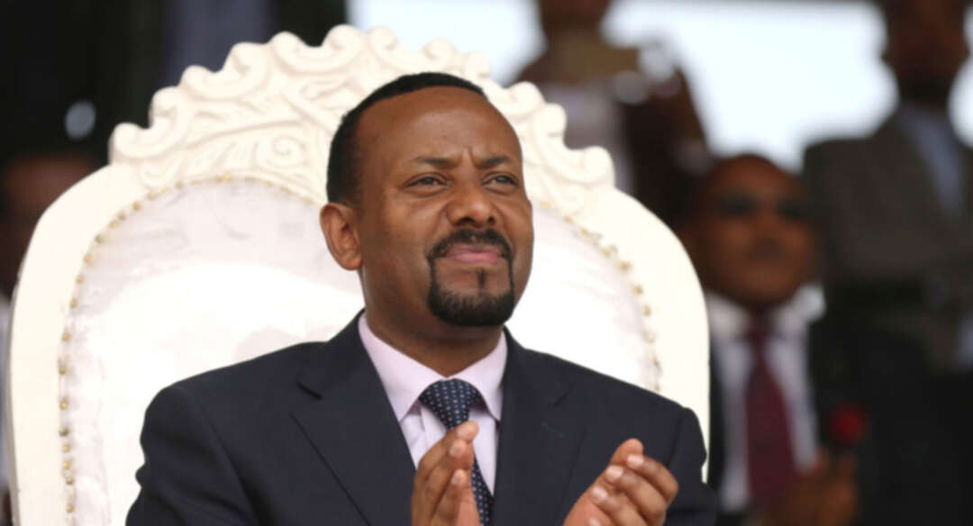 آبي أحمد يطالب الأثيوبيين بالتضحية دفاعاً عن حربه