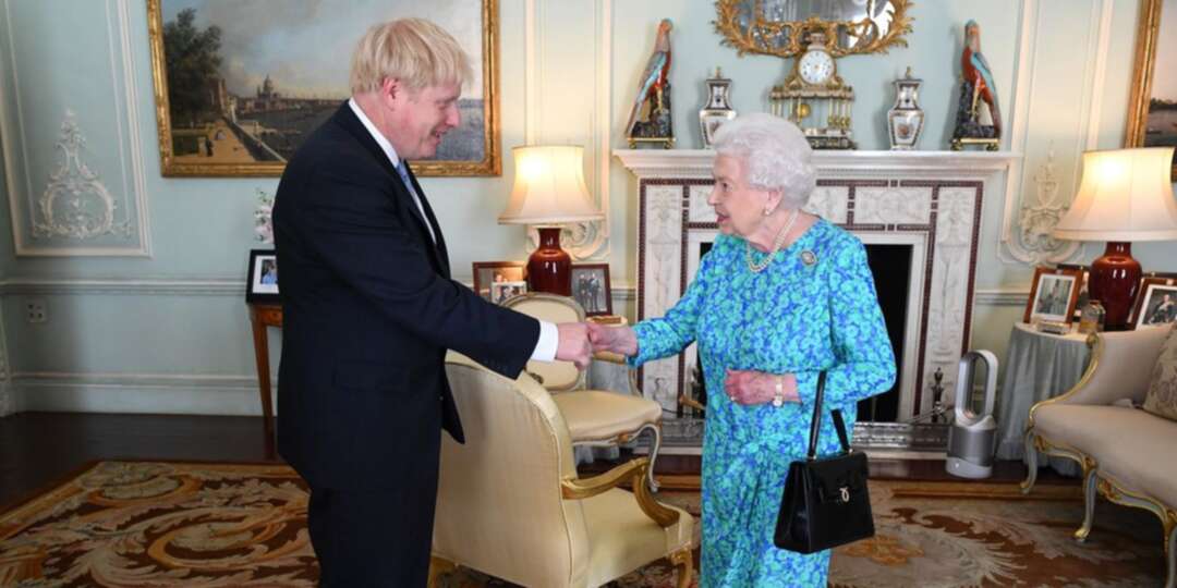 الملكة البريطانية تؤكد على تنفيذ البريكست