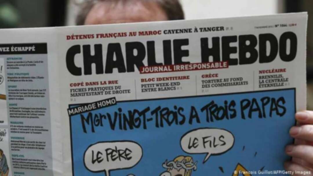 مجلة ساخرة تُغضب الفرنسيين برسوم عن حادثة مالي