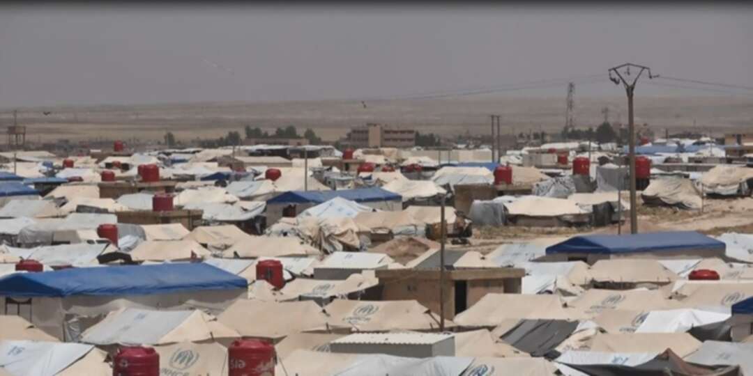 200 عائلة سورية تغادر مخيّم الهول شمال شرق سوريا
