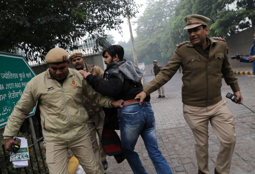 مظاهرات مُتصاعدة واعتقالات في الهند