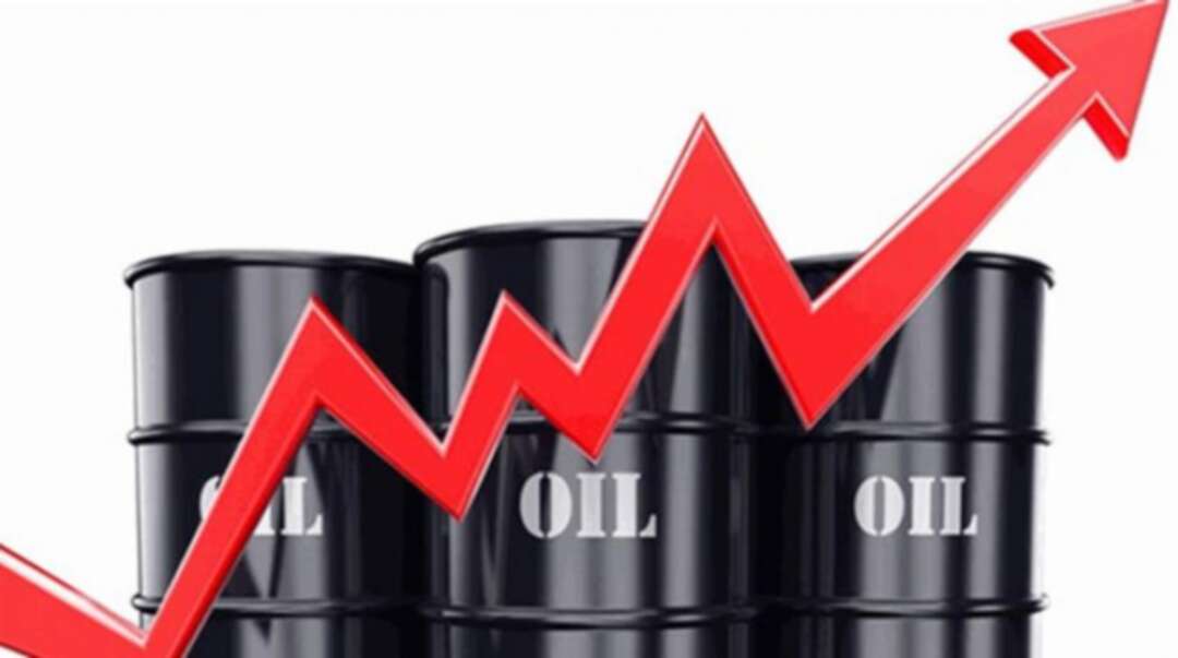 النفط يرتفع مع تراجع الدولار  وانحسار مخاوف الركود في أمريكا