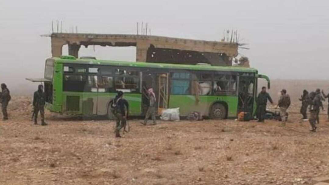 مقتل العشرات من عناصر النظام  بهجوم مجهولين على حافله شرق ديرالزور
