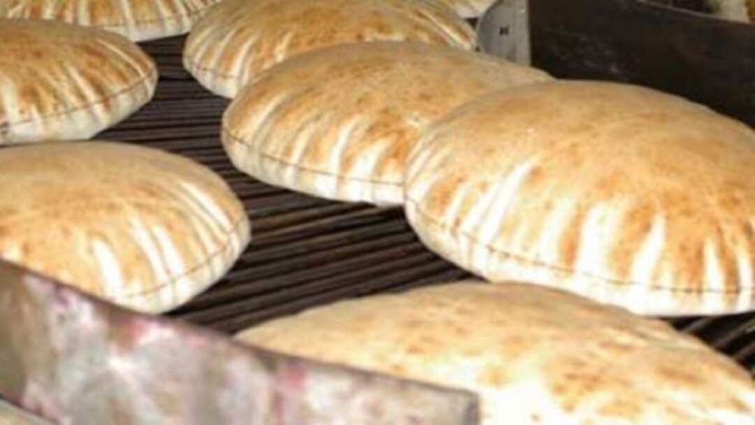 توسّع أزمة الخبز في لبنان.. وزيادة الطوابير أمام الأفران