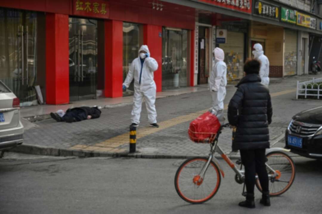 US warns against China travel, as virus death toll hits 213
