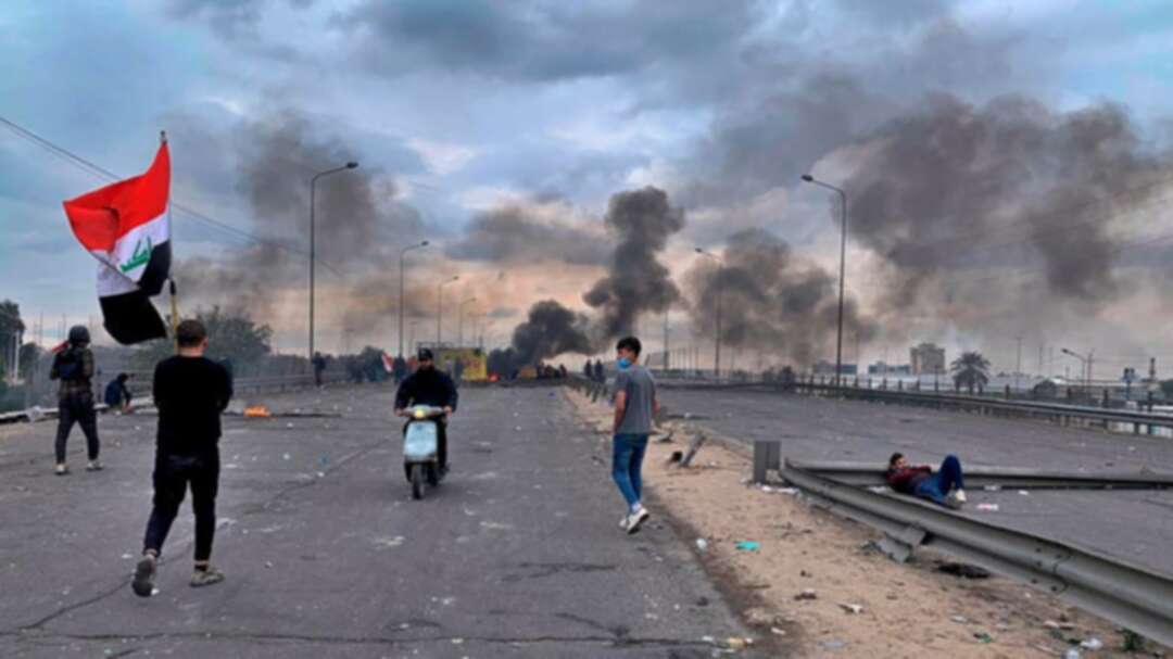 Iraqi security forces advance on Baghdad square, shoot at protesters: Reuters