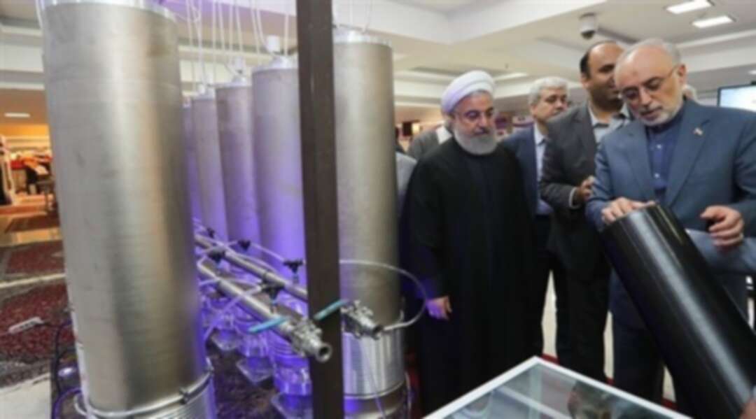 إيران تدعي الالتزام بالاتفاق النووي