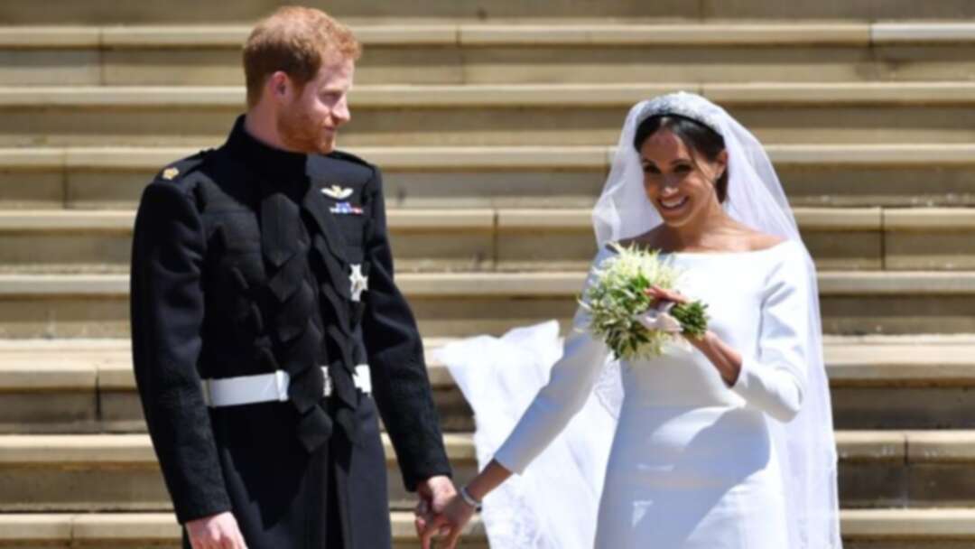 الأمير هاري وزوجته يضحيان دون ألقاب ملكية
