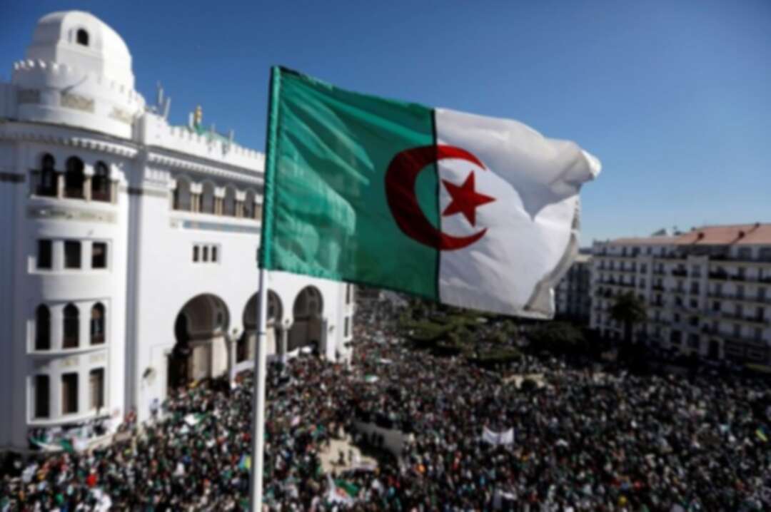 الجزائر: نرفض التدخل الخارجي في ليبيا
