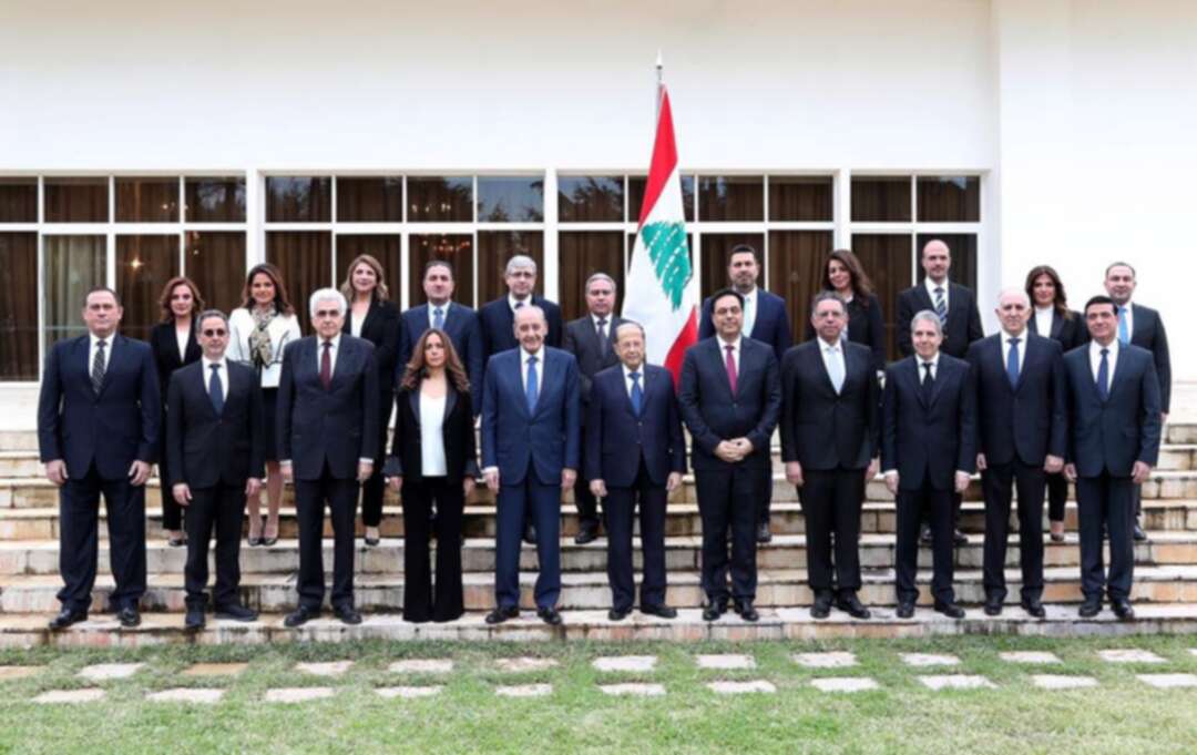 عون يلتقي بالحكومة اللبنانية الجديدة في بعبدا