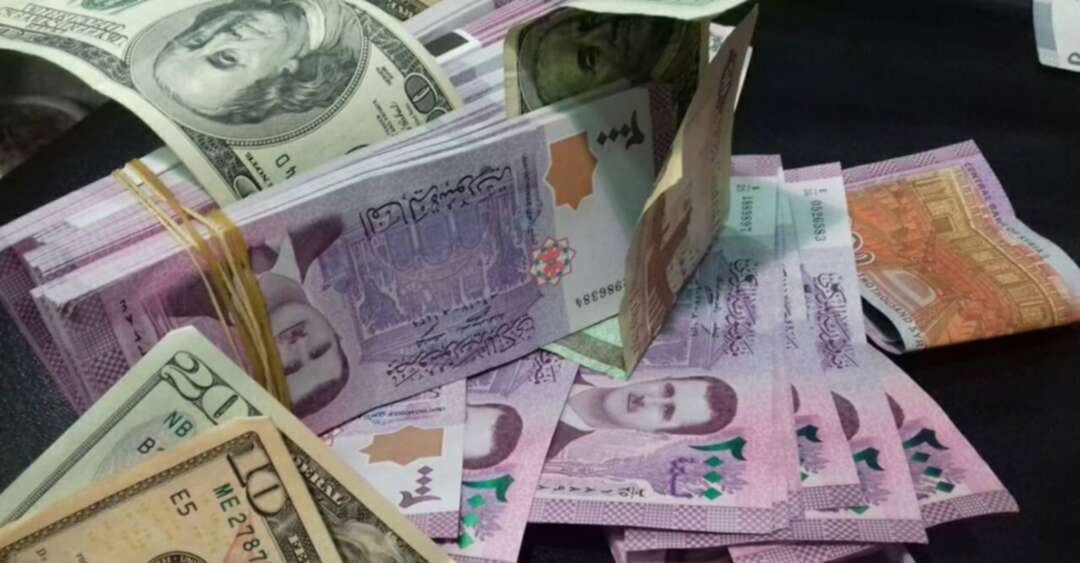 الدولار يحلّق عالياً في سوريا .. تعرّف علي سعر الصرف الليرة السورية
