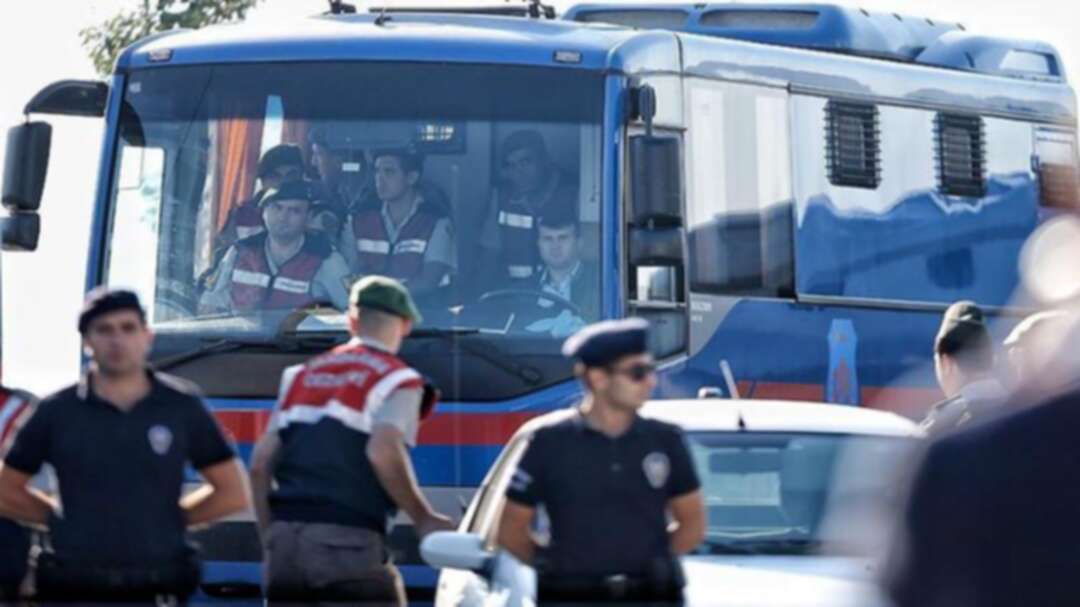 السلطات التركية ترحل 100 سورياً في ثالت أيام عيد الأضحى